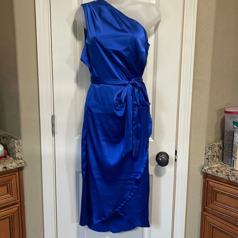 Royal blue faux wrap one shoulder midi dress size XL. NWOT - Picture 1 of 7